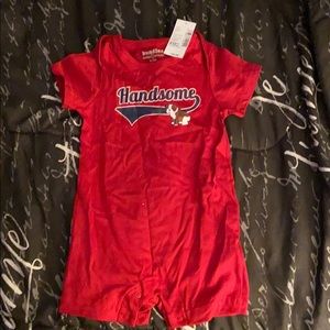 Children place onsite shorts size 9-12 months